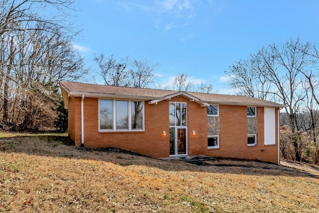 Photo - 6469 Fleetwood Dr