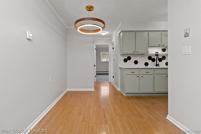 Photo - 15249 E 9 Mile Rd