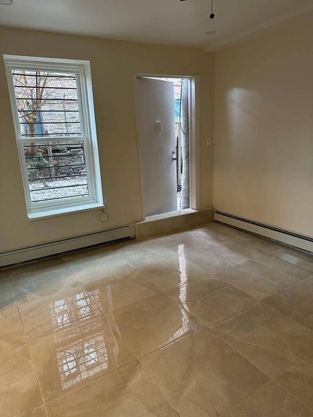 Photo - 80 Elliott Ave