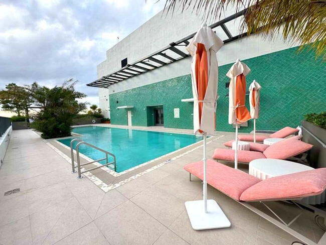 Photo - 11 NE 6th St Unit ID1373691P