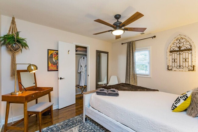 Photo - 2516 Gallatin Pike Unit ID1302205P