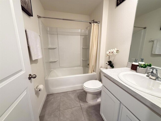 Photo - 10744 Chippewa Dr