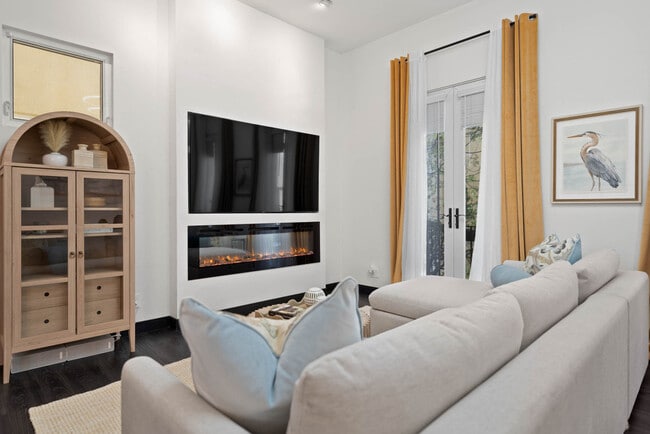 Photo - 1545 Ninth Ave Unit ID1048814P