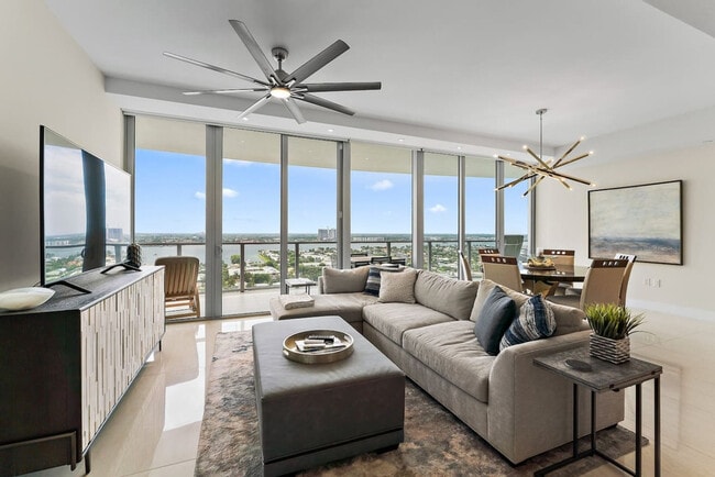 Building Photo - 3100 N Ocean Dr Unit SI ID1631328P