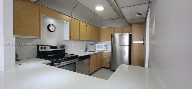 Photo - 3701 N Country Club Dr Unit 807