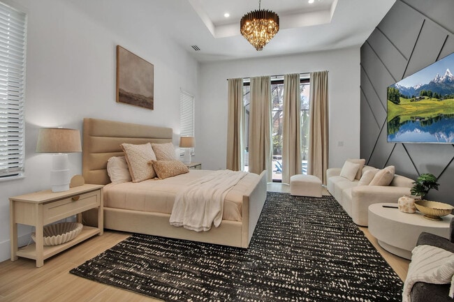 Photo - 2632 Hawthorne St Unit SI FL1-ID1590854P
