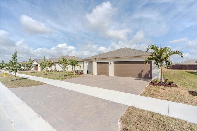 Photo - 17431 286th St