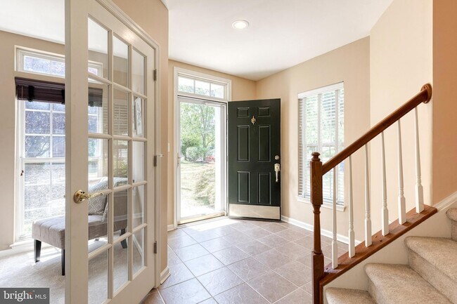 Photo - 1503 Martock Ln