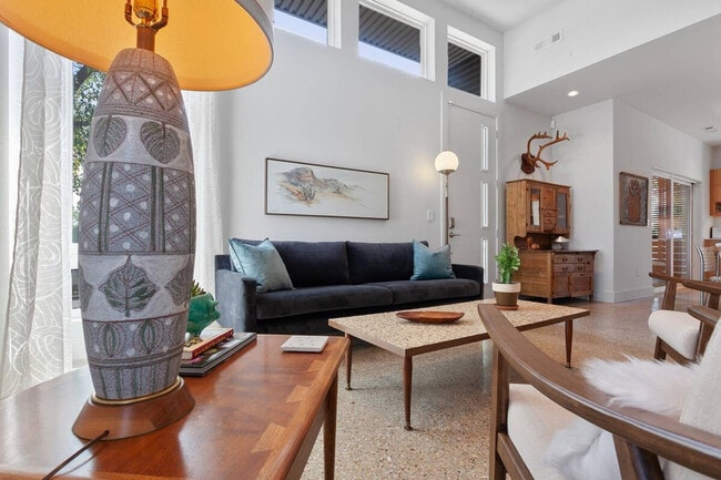 Photo - 124 W South St Unit ID1221789P