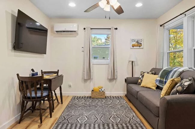 Building Photo - 71 Tree Frog Ln Unit SI ID1597188P