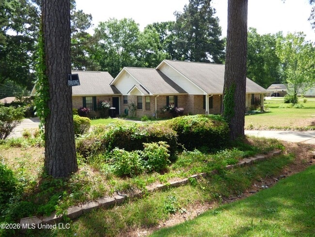Photo - 606 Lakeview Ave