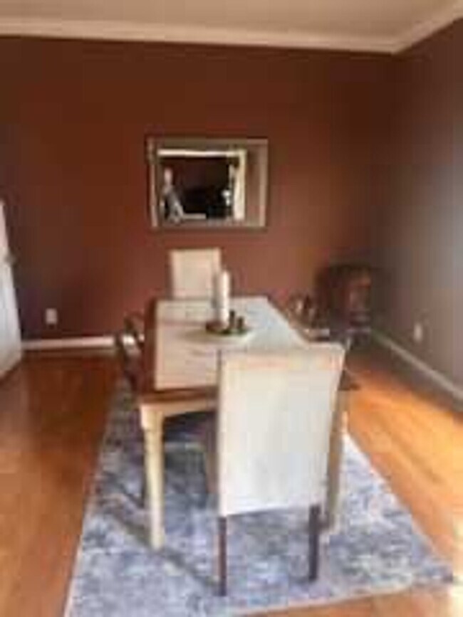 Photo - 2929 Canterbury Ct Unit ID1043474P