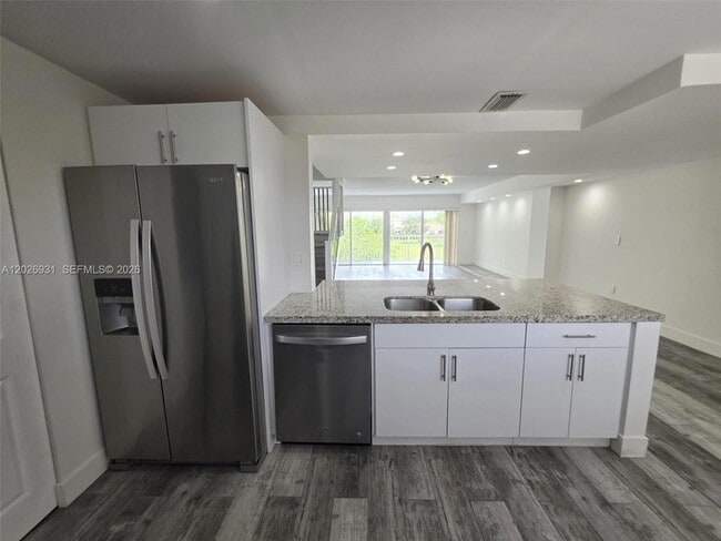 Photo - 10003 NW 9th St Cir Unit 2