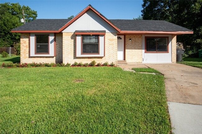 Photo - 10902 Mosscrest Dr