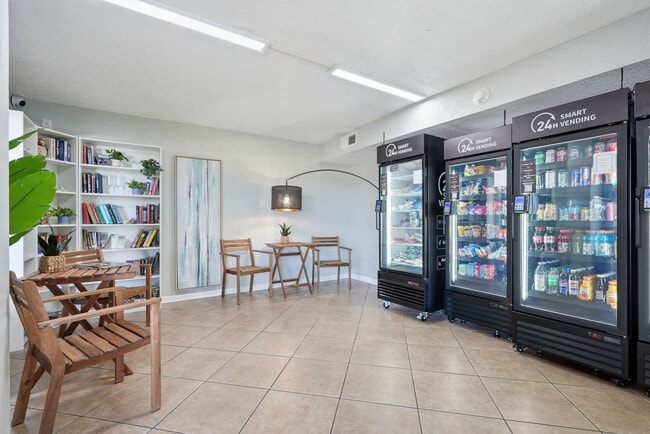 Photo - 8743 Thomas Dr Unit SI ID1355030P