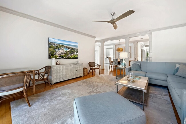 Building Photo - 773 Bonnyneck Dr Unit ID1253374P