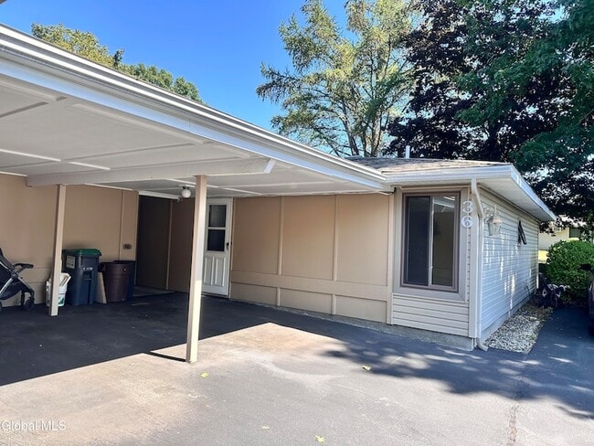 Building Photo - 36 Donna Lynn Dr