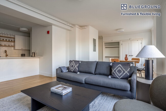 Photo - 1284 Beacon St Unit FL2-ID929