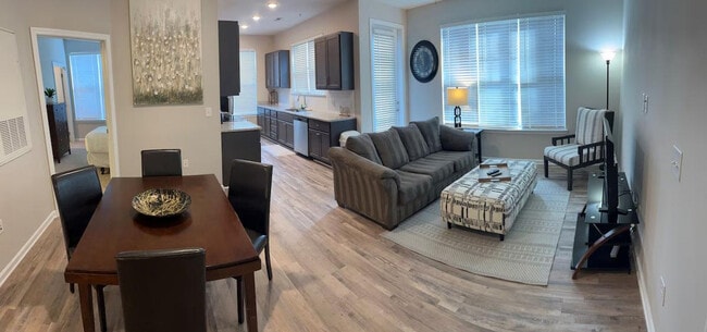 Building Photo - 1591 Millspring Dr Unit ID1344149P