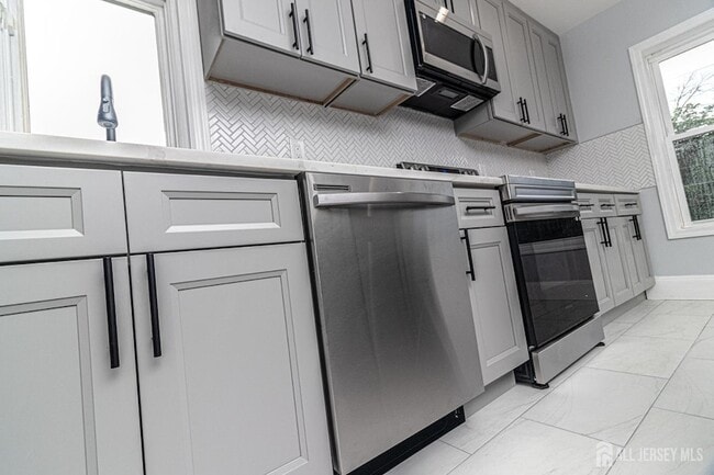 Photo - 10 Codington Pl Unit 2