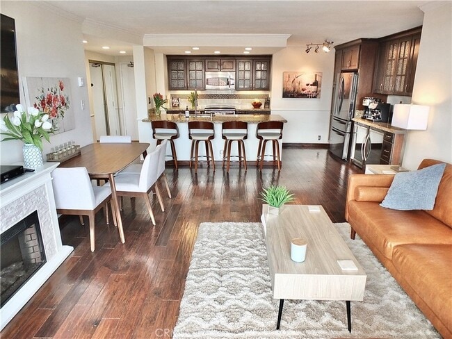 Building Photo - 2601 E Ocean Blvd Unit 309
