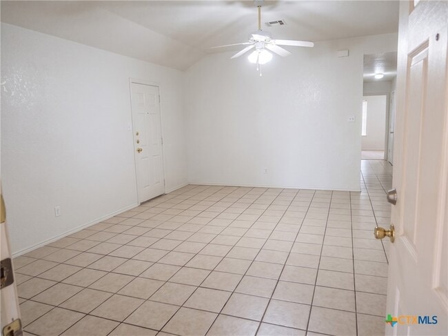 Photo - 2808 Edgefield St Unit A