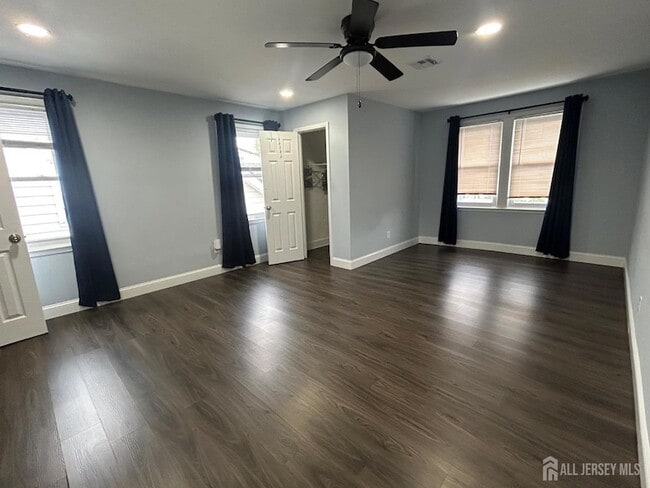 Photo - 190 Green St