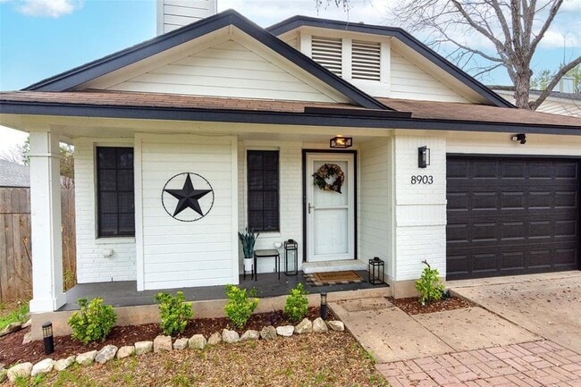 Building Photo - 8903 Palace Pkwy