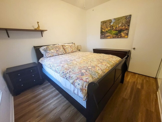 Photo - 408 NW 5th Ave Unit ID1359092P