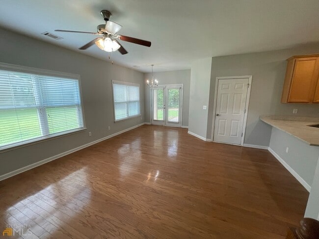 Photo - 79 Covington Terrace