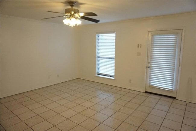 Photo - 1448 Carrollton Ave Unit 204