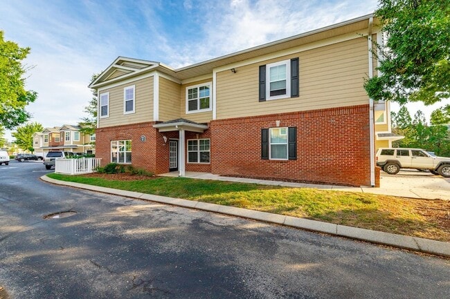 Building Photo - 4102 Regency Ct