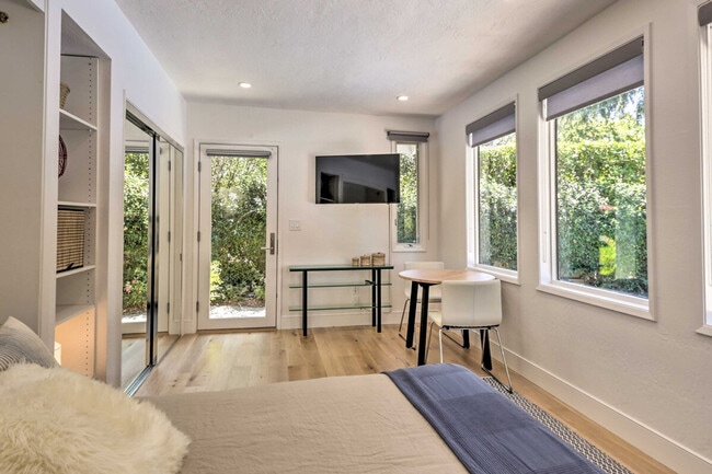 Photo - 155 E Creek Dr Unit ID1308204P