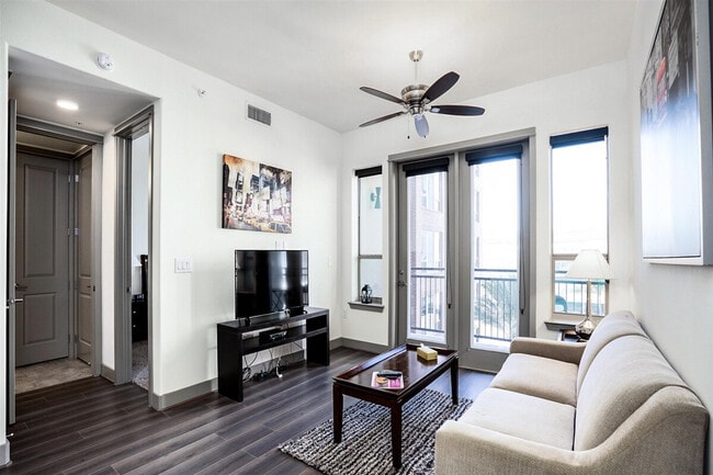 Building Photo - 800 Sorella Ct Unit ID1359168P