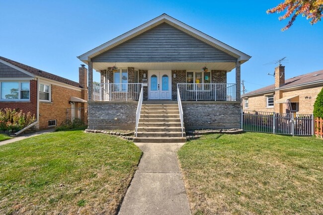 Photo - 2524 N Grove St