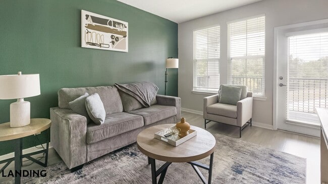 Building Photo - 3511 Great Cypress Cir Unit 3632-204