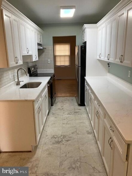 Photo - 35 Midline Ct