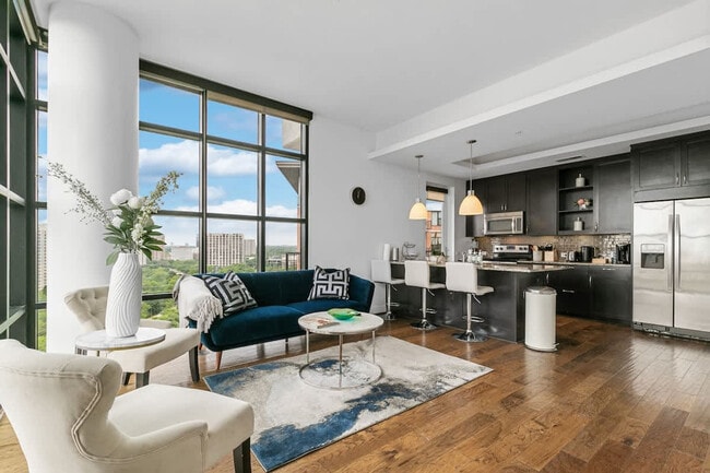 Photo - 101 Bowen St Unit ID1297759P