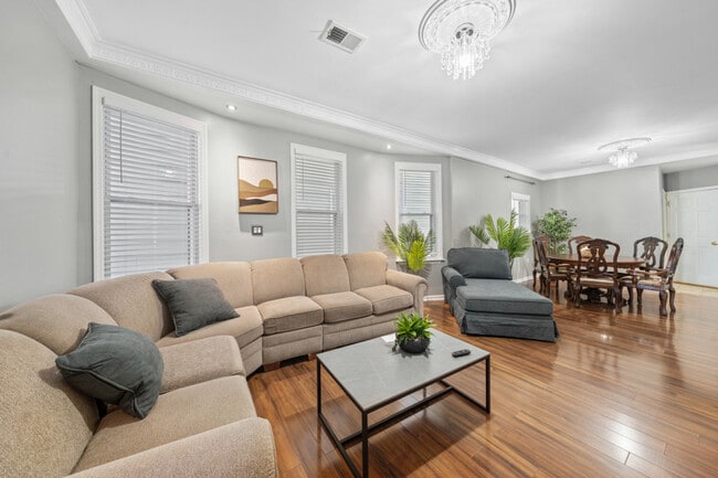 Photo - 18 W 40th St Unit ID1053125P