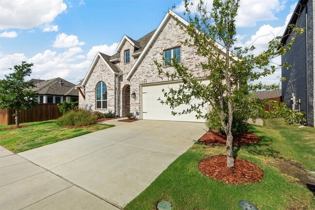 Photo - 2025 St Andrews Dr