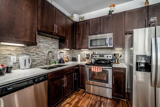 Photo - 955 St Joseph Pkwy Unit SI ID1359163P