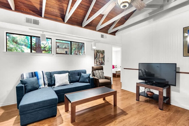 Building Photo - 1274 Cathleen Dr Unit SI FL2-ID1585618P