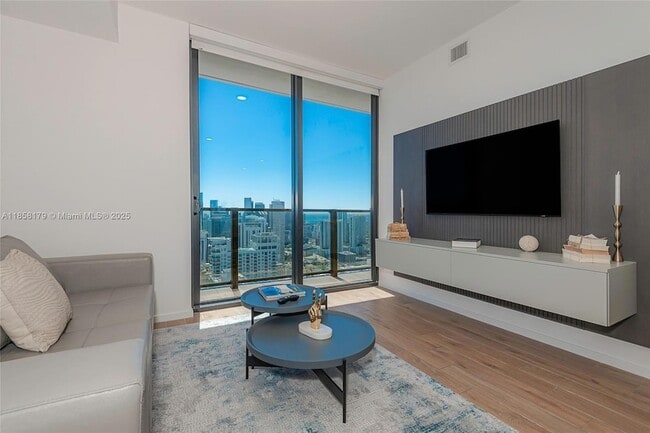 Photo - 398 NE 5th St Unit 4417