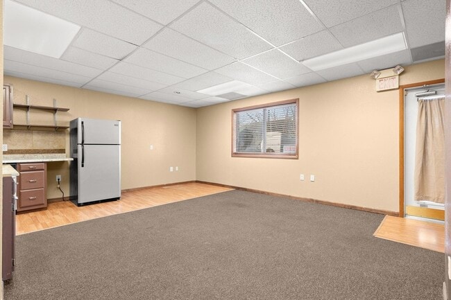 Photo - 1 Woodland Ave