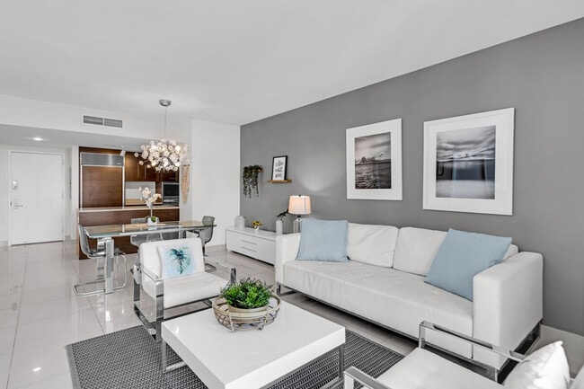 Photo - 609 Brickell Ave Unit SI FL32-ID1540473P