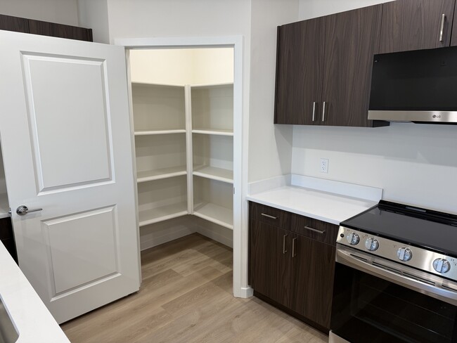 Photo - Mountain View Apartments