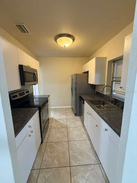 Photo - 22189 Laramore Ave