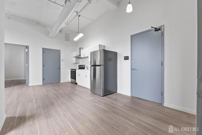 Photo - 226 New Brunswick Ave Unit 206