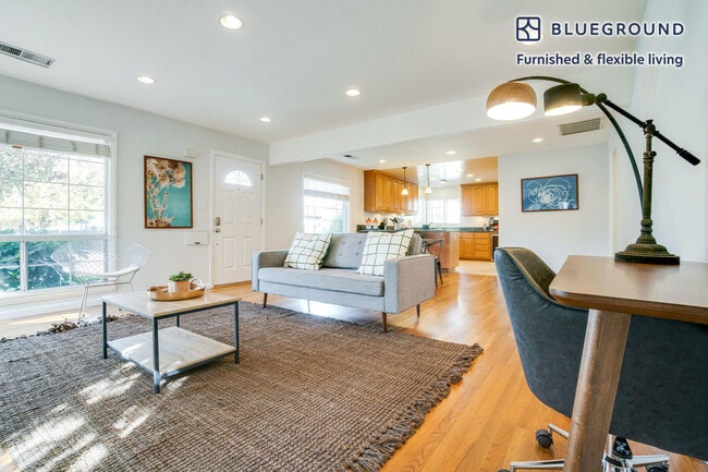 Photo - 1126 Roy Ave