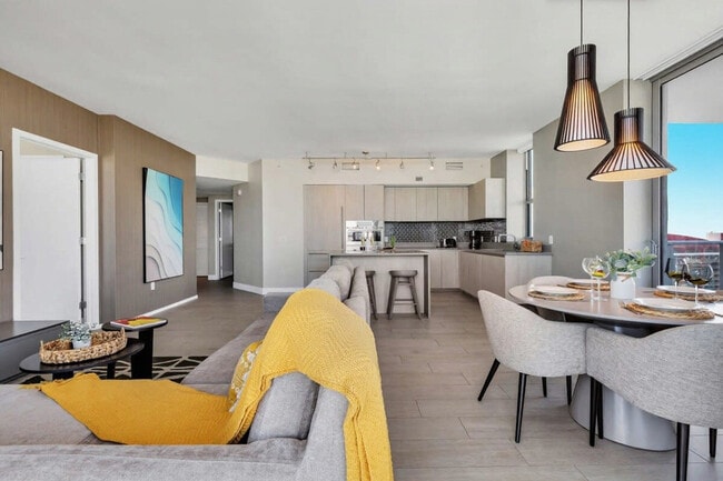 Building Photo - 4010 S Ocean Dr Unit SI ID1227334P